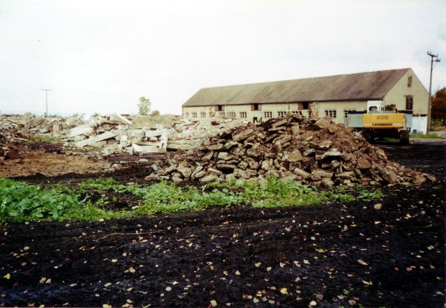 Abriss der Kuhst&auml;lle