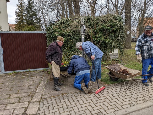 Fr&uuml;hjahrsputz und Bornreparatur