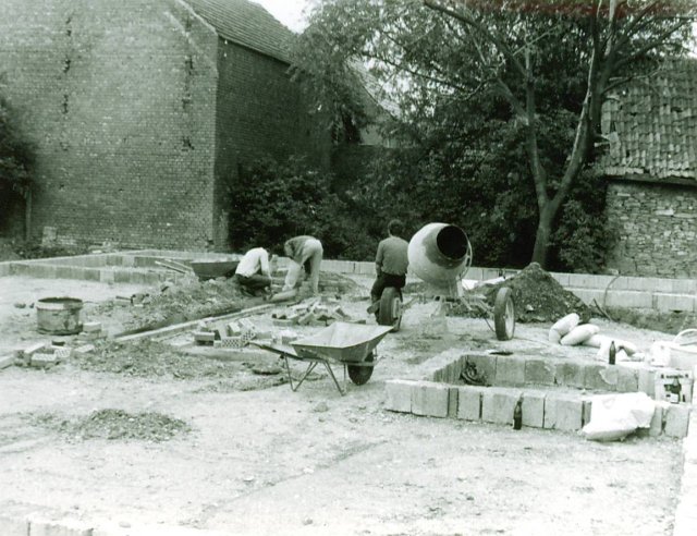 Bau der Gaststätte "Zur Waidmühle"