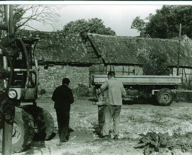 Bau der Gaststätte "Zur Waidmühle"