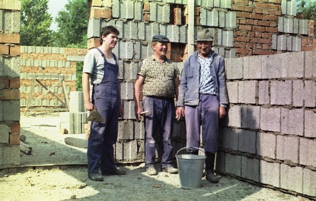 Bau der Gaststätte "Zur Waidmühle"