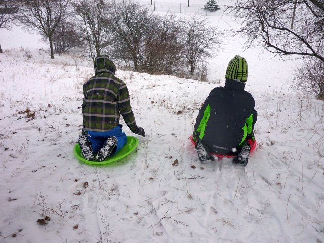 Schlittenfahren Anfang 2013