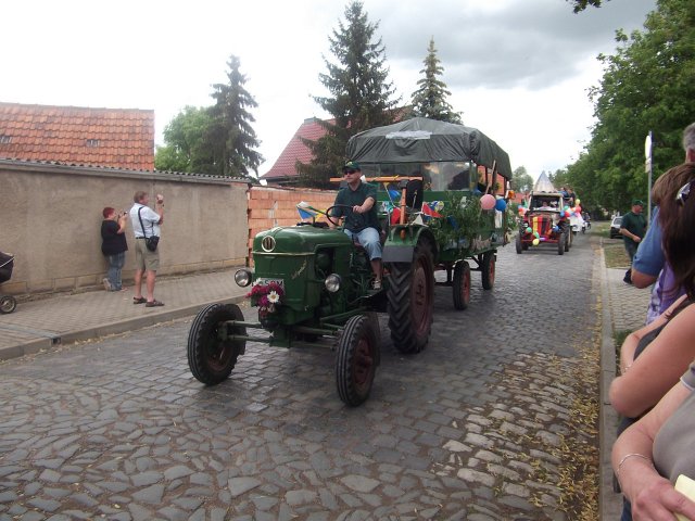 Umzug 1120 Jahre Leubingen