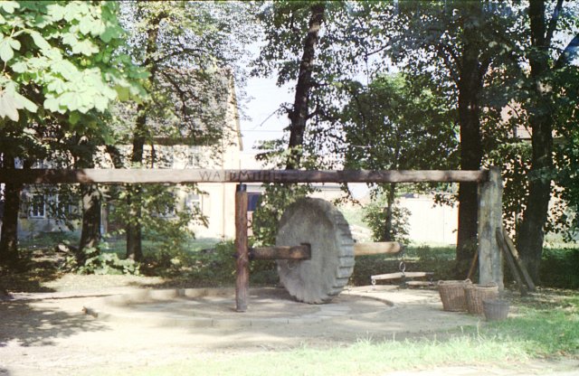 Rekonstruktion der Waidm&uuml;hle 1986