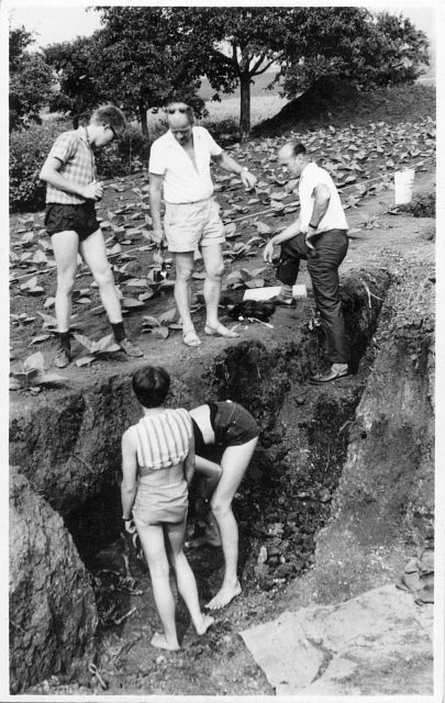 Ausgrabung auf dem Anger 1969