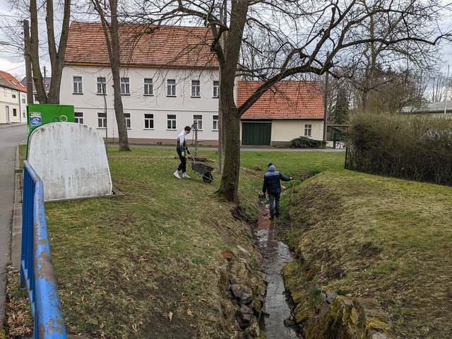 Fr&uuml;hjahrsputz und Bornreparatur